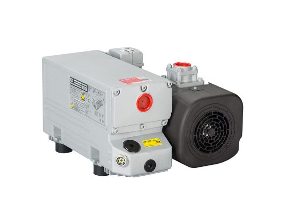 Leybold SV105FP oil sealed vacuum pump