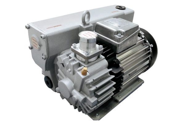 Leybold SV25FP oil sealed vacuum pump